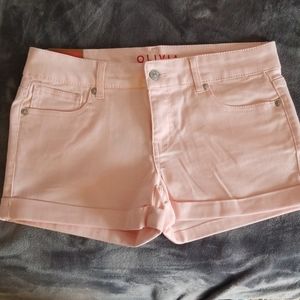 Delias Olivia Shorts